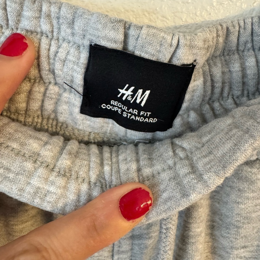 H&M Light Gray Men's Joggers - Picture 3 of 5